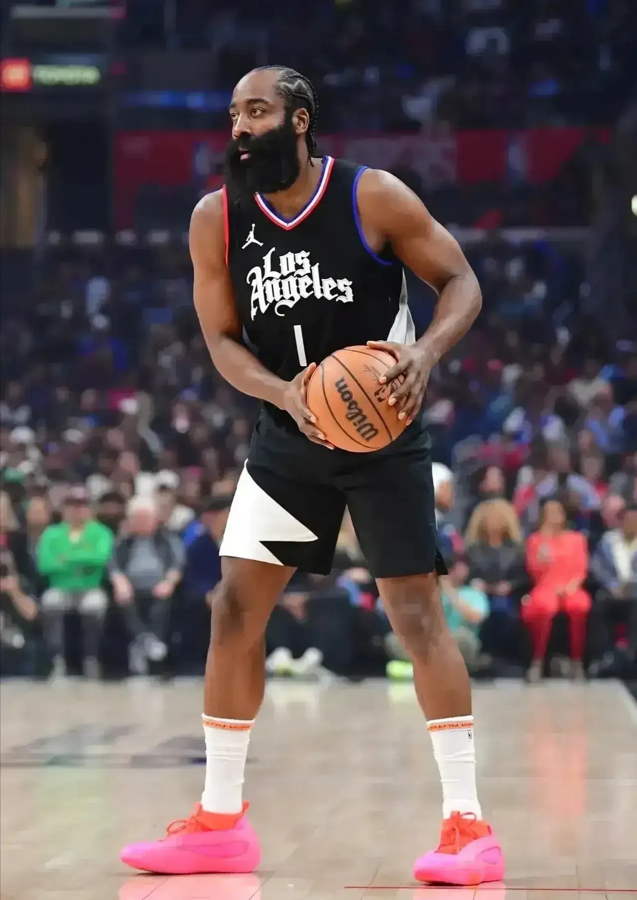 九游下载-全明星赛赛程吃紧，洛杉矶快船今晚绝杀压哨，话题不断，球探报告显示潜力-九游下载