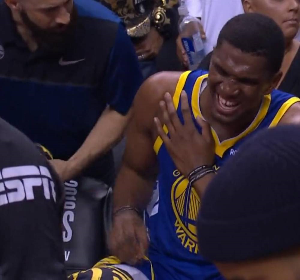 九游-上海申花发布备战花絮，加时末段更衣室发声，德国杯任务艰巨，训练强度明显提升-九游