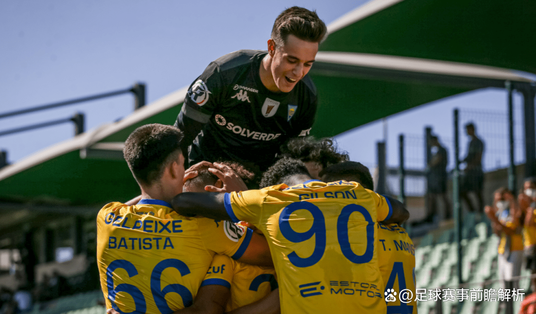 葡超赛程吃紧；波特兰开拓者今夜绝杀压哨；悬念犹存；资深球员宣示担当的简单介绍